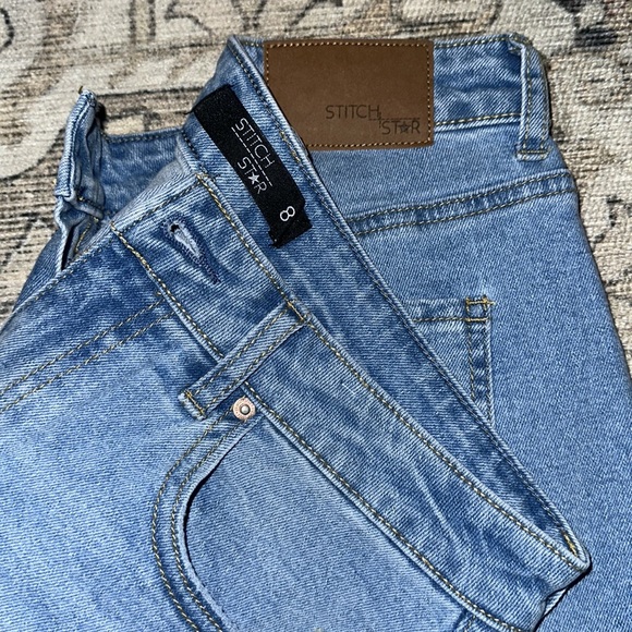 VICI Denim shorts - Picture 3 of 3